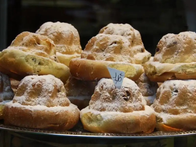 wanderlust-tips-chet-me-voi-27-mon-trang-mieng-ngot-ngao-cua-nuoc-phap-21