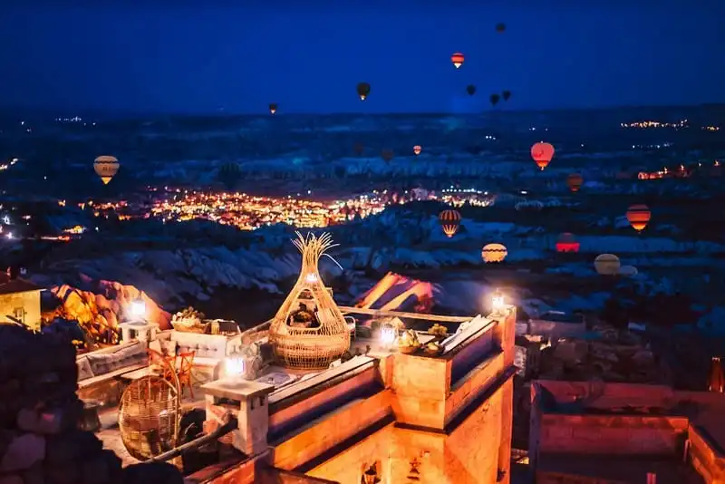 Choáng ngợp khinh khí cầu ở Cappadocia, Thổ Nhĩ Kỳ 12 wanderlust-tips-choang-ngop-khinh-khi-cau-o-cappadocia-tho-nhi-ky-5