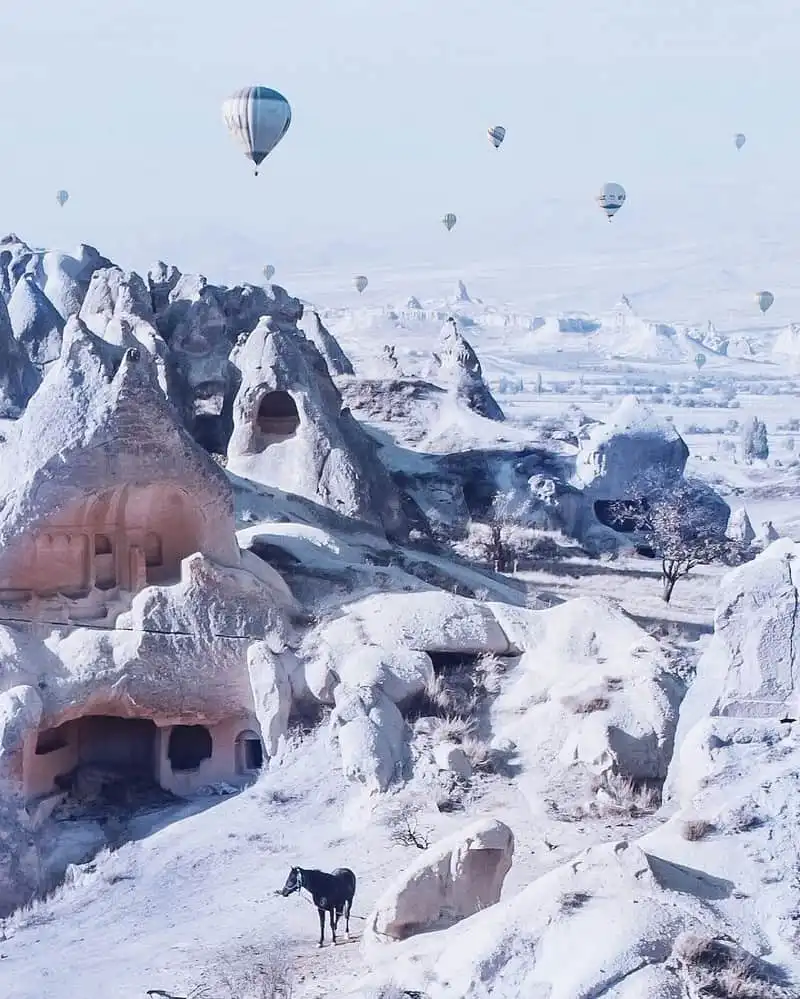 Choáng ngợp khinh khí cầu ở Cappadocia, Thổ Nhĩ Kỳ 8 wanderlust-tips-choang-ngop-khinh-khi-cau-o-cappadocia-tho-nhi-ky-6