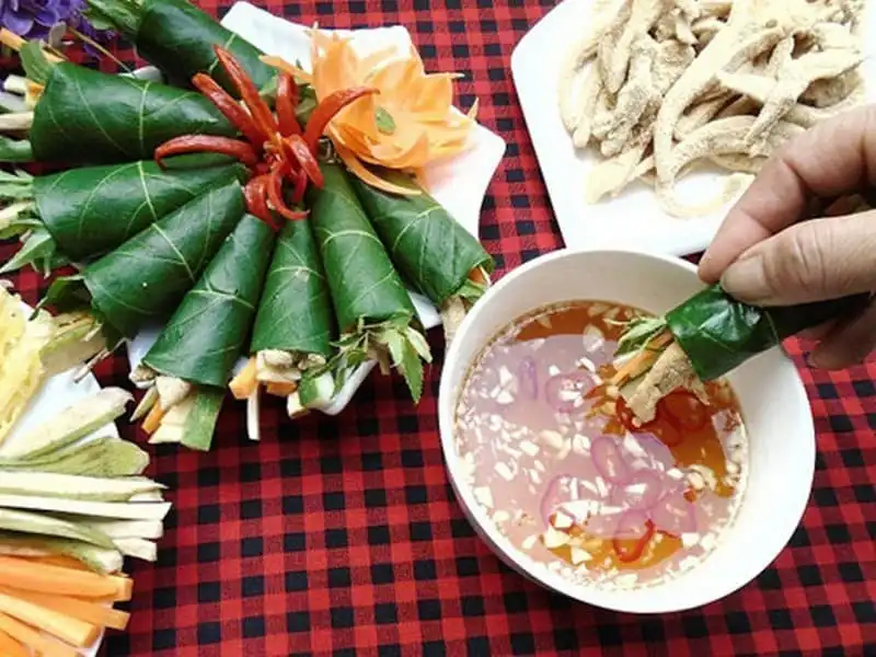 wanderlust-tips-hap-dan-cac-mon-cuon-khap-3-mien-2