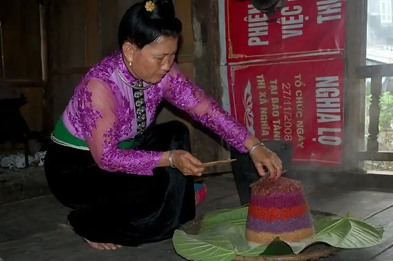 Ngây ngất xôi ngũ sắc Mường Lò 6 wanderlust-tips-ngay-ngat-xoi-ngu-sac-muong-lo-1