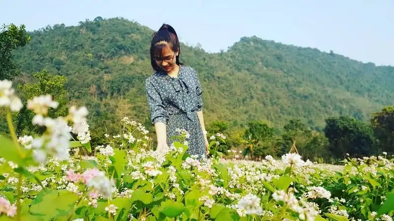 Ngỡ ngàng vườn hoa tam giác mạch ở Ninh Bình 5 wanderlust-tips-ngo-ngang-vuon-hoa-tam-giac-mach-o-ninh-binh-1