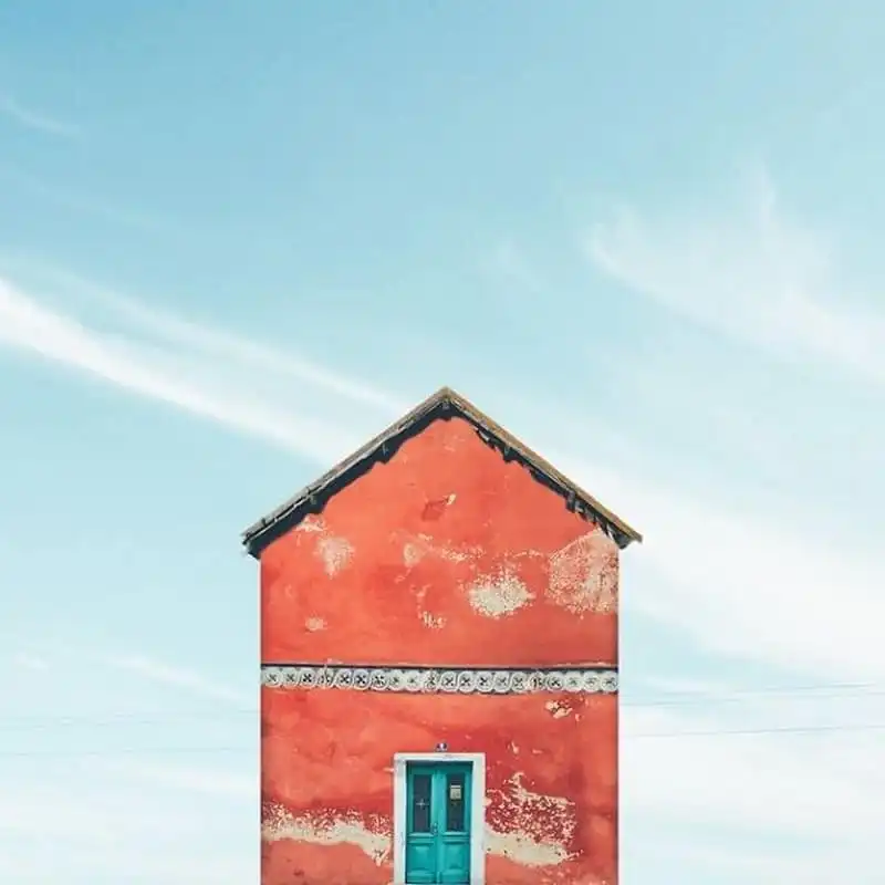 wanderlust-tips-ve-dep-cua-nhung-ngoi-nha-co-don-o-bo-dao-nha-13