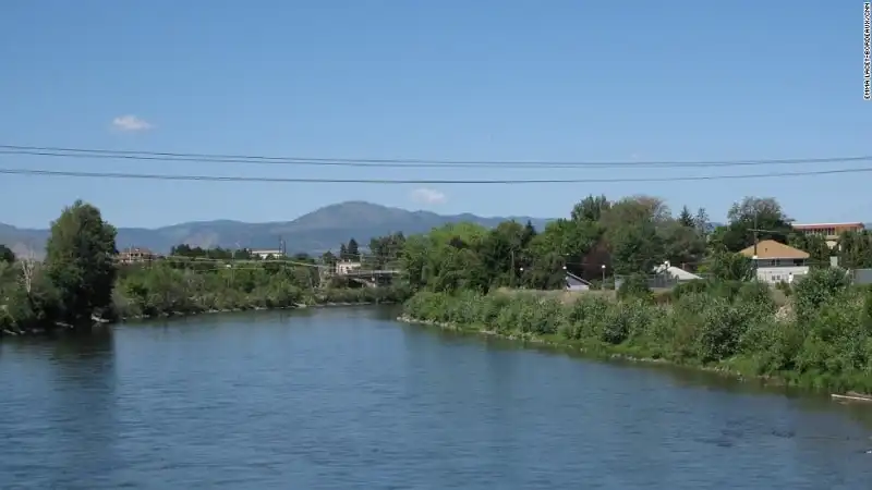 wanderlust-tips_cu-ba-78-tuoi-va-hanh-trinh-hon-1van-dam-bang-xe-dap-4