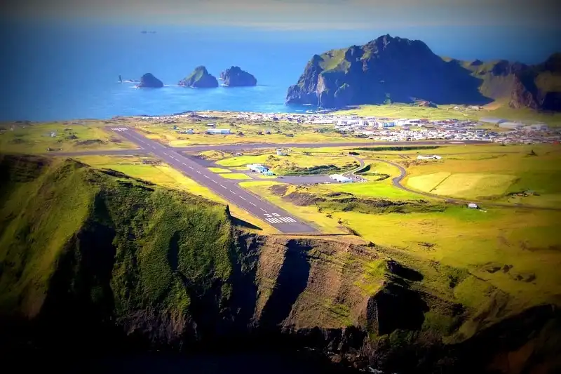 Điểm đến mùa hè ở Iceland đẹp như trong truyền thuyết 7 wanderlust_tips_diem-den-mua-he-ly-tuong-o-Iceland-3