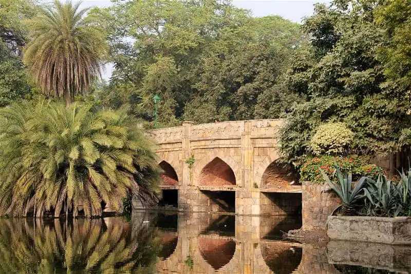 Những địa danh du lịch hoàn toàn miễn phí ở Ấn Độ 8 Wanderlust_tips_nhung-dia-danh-ban-co-the-den-tham-quan-mien-phi-o-nhat-ban-1