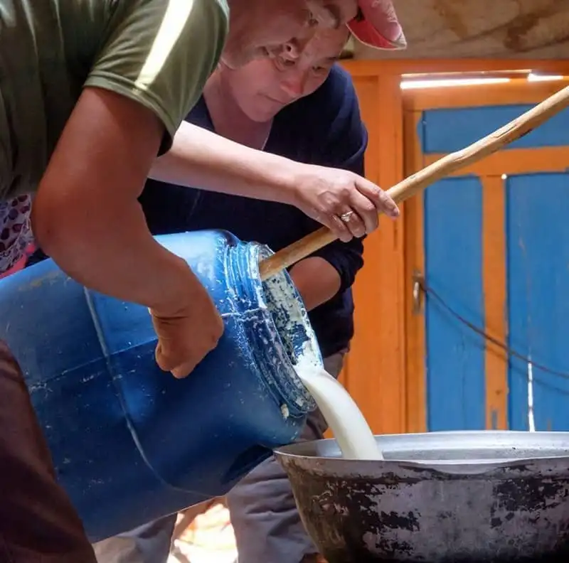 10 trải nghiệm tuyệt vời nhất bạn nên làm ở Mông Cổ 26 wanderlust-tip-10-trai-nghiem-tuyet-voi-nhat-ban-nen-lam-o-mong-co-23