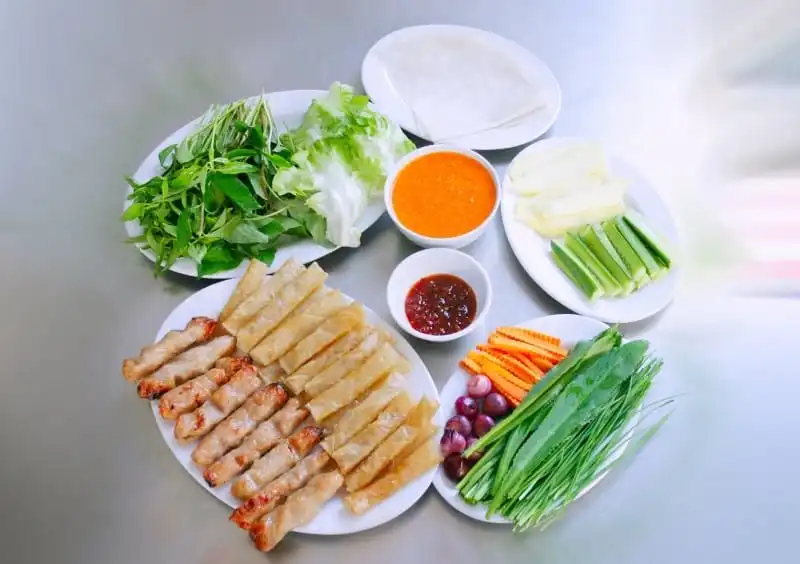 wanderlust-tip-di-doc-mien-dat-nuoc-thuong-thuc-5-mon-nem-tru-danh-4