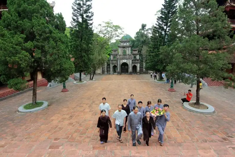 wanderlust-tips-biet-chien-nam-thien-giua-nui-rung-huong-son-20