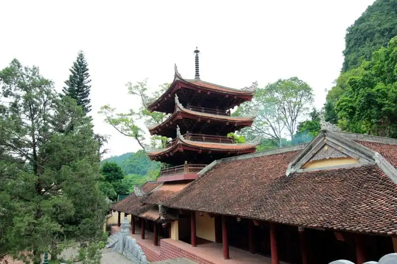 wanderlust-tips-biet-chien-nam-thien-giua-nui-rung-huong-son-7