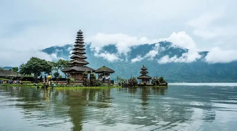 wanderlust-tips-cap-doi-du-hi-thien-duong-bali-chi-voi-9-trieu-dong-1