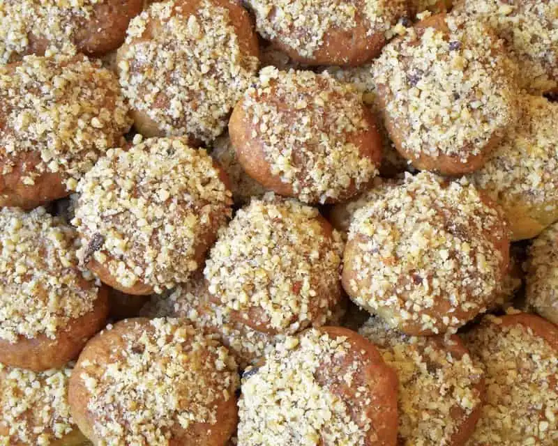 wanderlust-tips-chet-me-voi-18-mon-trang-mieng-noi-tieng-cua-hy-lap-17