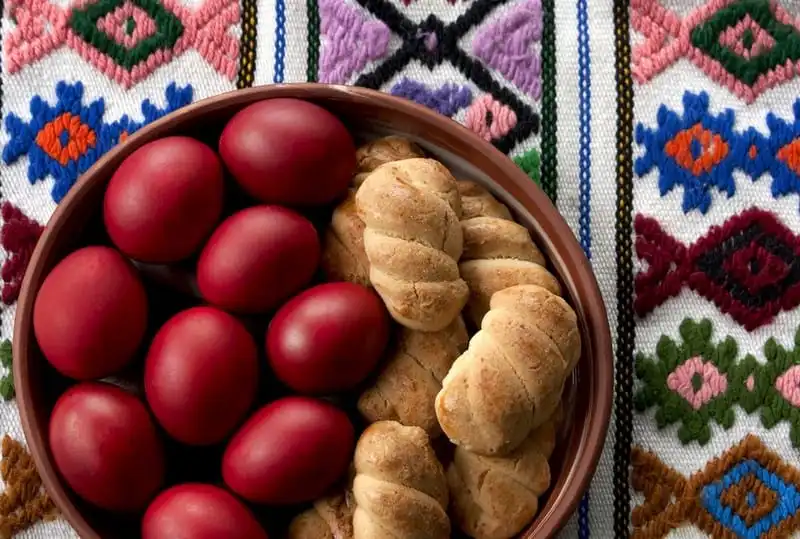 wanderlust-tips-chet-me-voi-18-mon-trang-mieng-noi-tieng-cua-hy-lap-7