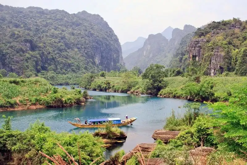 Chương trình “Quảng Bình trong lòng Hà Nội” với nhiều hoạt động hấp dẫn 5 wanderlust-tips-chuong-trinh-quang-binh-trong-long-ha-noi-voi-nhieu-hoat-dong-hap-dan-1