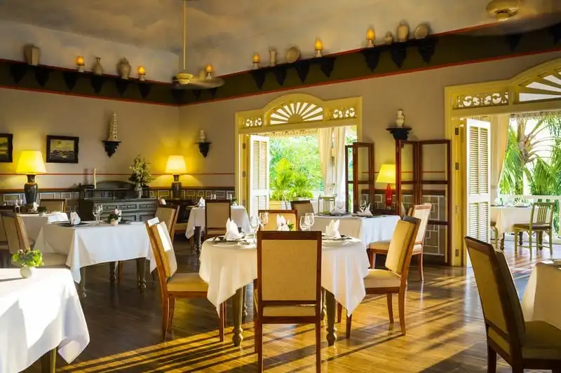 La Veranda Phú Quốc - Vẻ đẹp kiến trúc Đông Dương trên vùng đất hoang sơ 11 wanderlust-tips-la-veranda-phu-quoc-ve-dep-dong-duong-tren-vung-dat-hoang-so-12