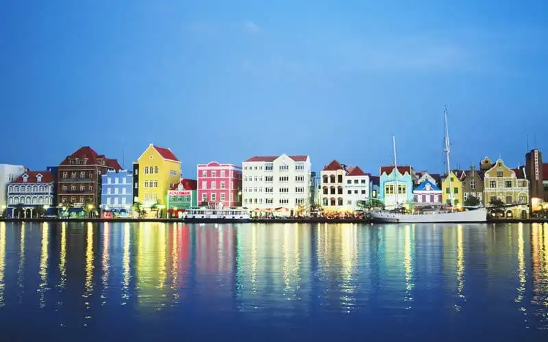 12 thành phố rực rỡ sắc màu nhất thế giới 7 wanderlust-tips-nhung-thanh-pho-cua-sac-mau-tren-the-gioi-1