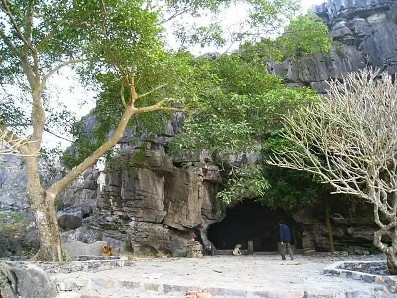 Vẻ đẹp kỳ thú của động Hồ Công xứ Thanh 5 wanderlust-tips-ve-dep-ky-thu-cua-dong-ho-cong-xu-thanh-7