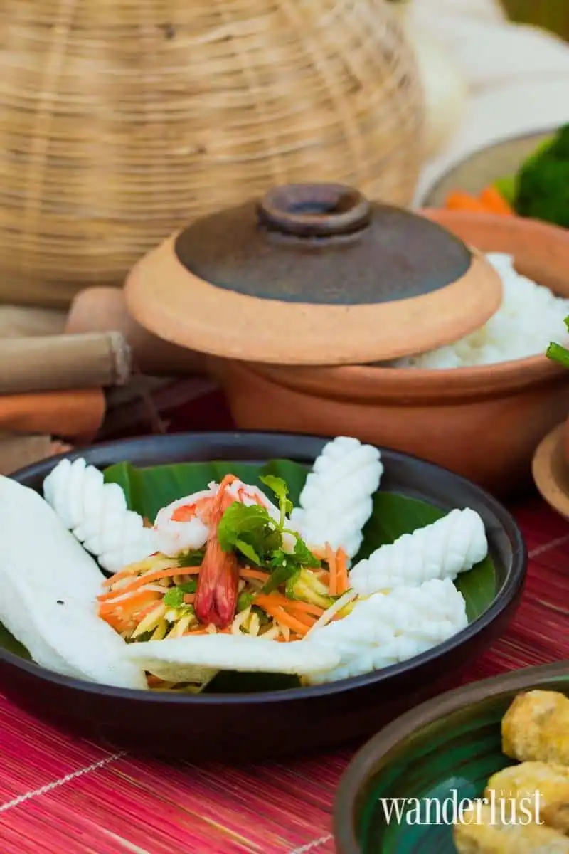 2Wanderlust-tips-Bua-com-gia-dinh-thap-lua-yeu-thuong-2