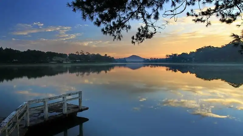Wanderlust-tips-8-diem-nen-tham-quan-o-da-lat-1