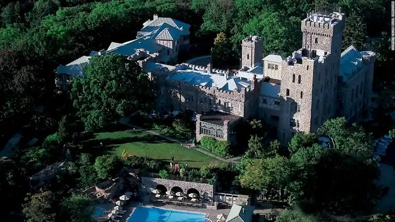 wanderlust-tip-15-lau-dau-nguy-nga-va-trang-le-nhat-hanh-tinh-15