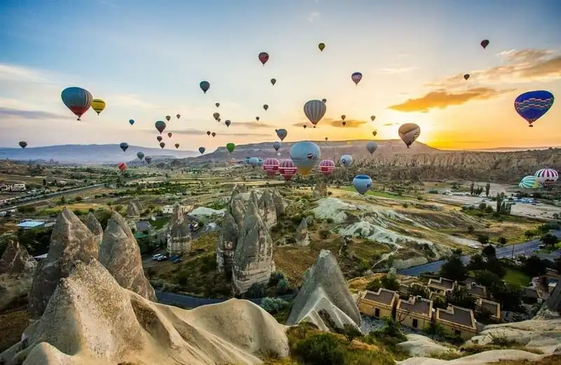 wanderlust-tip-15-trai-nghiem-du-lich-ai-cung-nen-thu-it-nhat-mot-lan-trong-doi-13