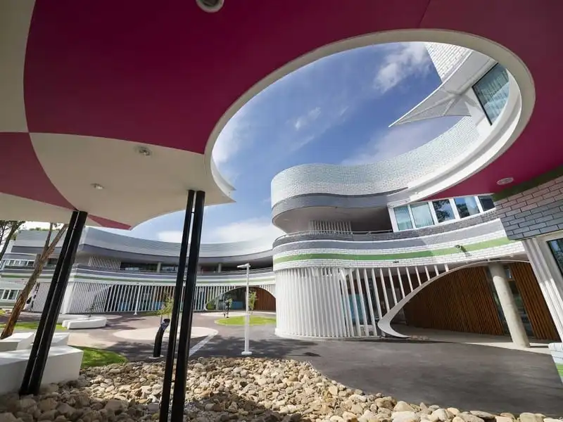 wanderlust-tip-32-kiet-tac-kien-truc-ma-ban-nen-ghe-tham-mot-lan-trong-doi-4