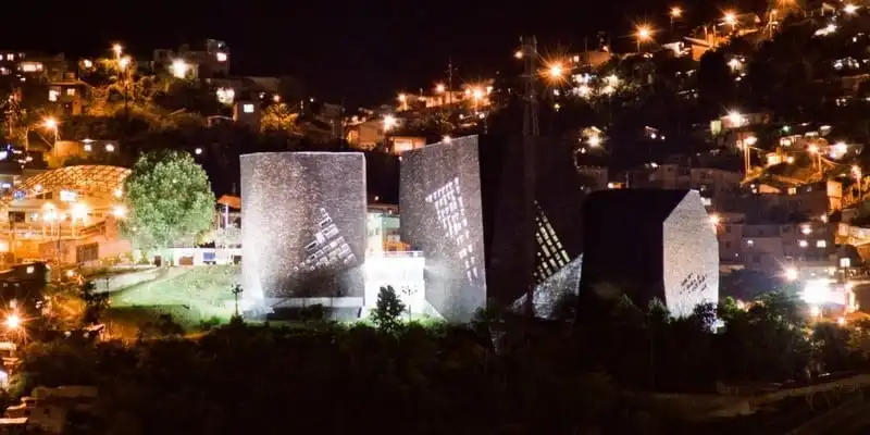 wanderlust-tip-32-kiet-tac-kien-truc-ma-ban-nen-ghe-tham-mot-lan-trong-doi-40