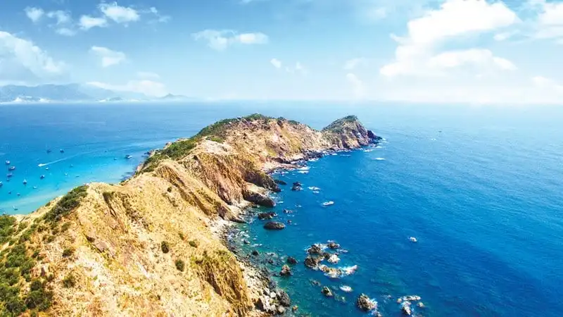 7 địa điểm nhất định phải tới khi đi du lịch Bình Định 7 wanderlust-tip-7-diem-den-tuyet-voi-ban-nhat-thiet-phai-ghe-qua-khi-du-lich-binh-dinh-3