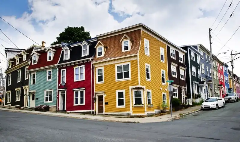 wanderlust-tip-choang-ngop-voi-15-thanh-pho-ruc-ro-sac-mau-nhat-hanh-tinhh-1