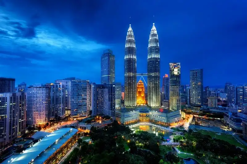 wanderlust-tip-khach-du-lich-phai-nop-thue-khi-den-malaysia-1