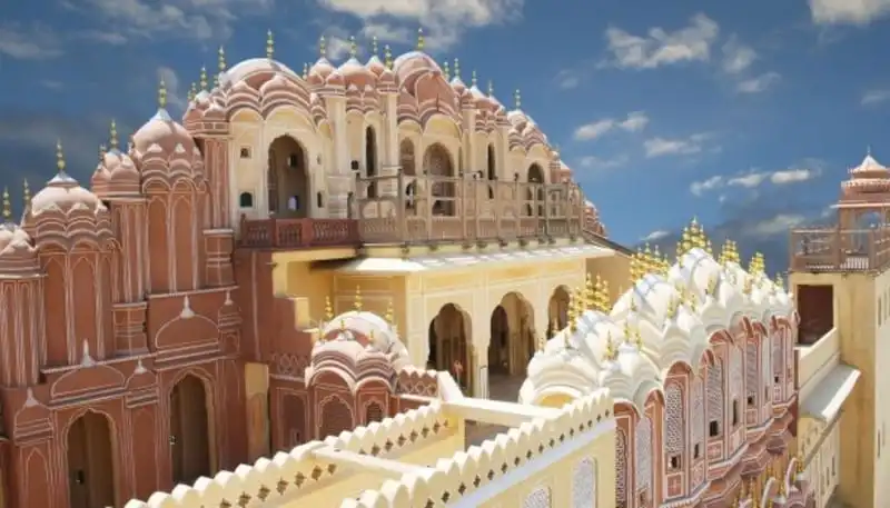 Kinh nghiệm du lịch Ấn Độ chi tiết nhất 15 wanderlust-tip-kinh-nghiem-du-lich-an-do-chi-tiet-nhat-4