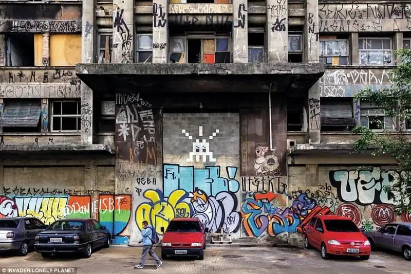 wanderlust-tip-nhung-dia-diem-co-nghe-thuat-duong-pho-an-tuong-nhat-hanh-tinh-12