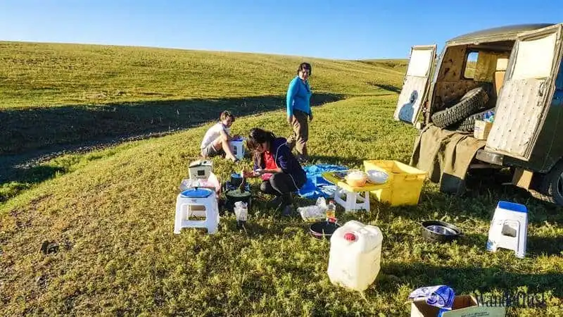 wanderlust-tips-12-ngay-road-trip-sa-mac-lanh-gobi809