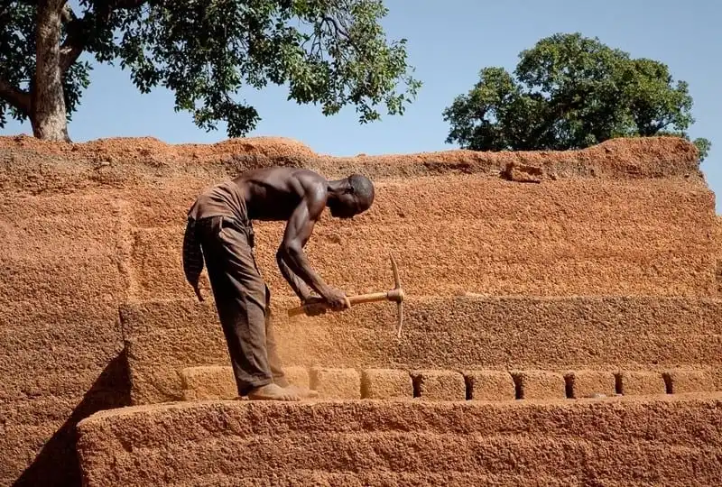 Ghé thăm mỏ gạch đá ong Karaba của Burkina Faso, Tây Phi 6 wanderlust-tips-Mo-da-karaba-cua-burkina-faso-5