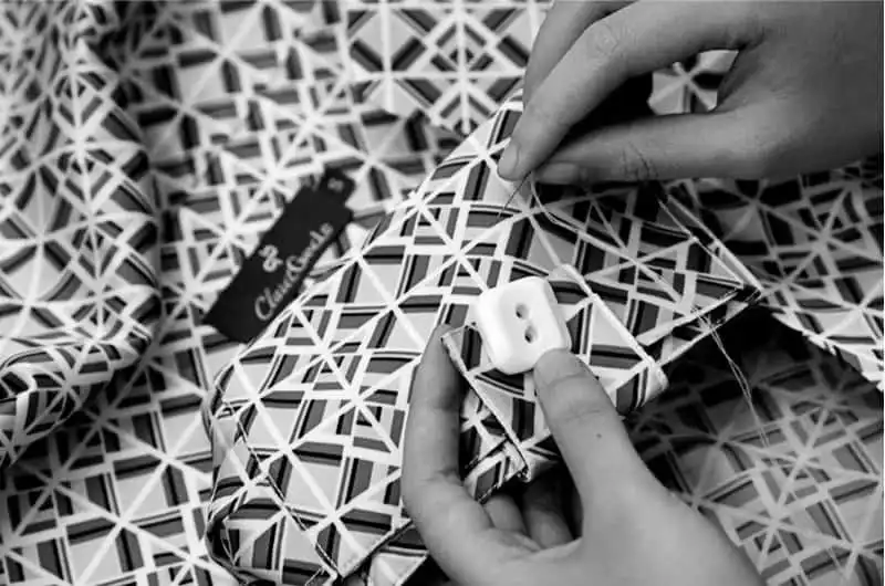 Claret Giang Lê mang hội họa vào thời trang trong VIFW 2017 9 wanderlust-tips-claret-giang-le-mang-hoi-hoa-vao-thoi-trang-trong-vifw-2017-4