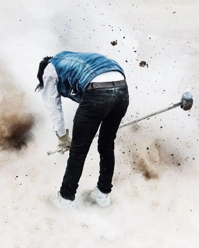 wanderlust-tips-le-hoi-khai-quat-sledgehammers-6