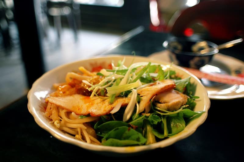 Cao lầu – Linh hồn của ẩm thực Hội An 5 wanderlust tip cao lau linh hon cua am thuc hoi an 2