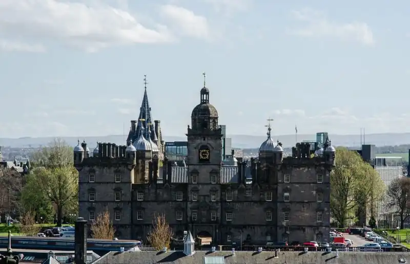 wanderlust-tip-9-dia-diem-ki-dieu-ma-tat-ca-fan-harry-potter-can-phai-ghe-tham-7