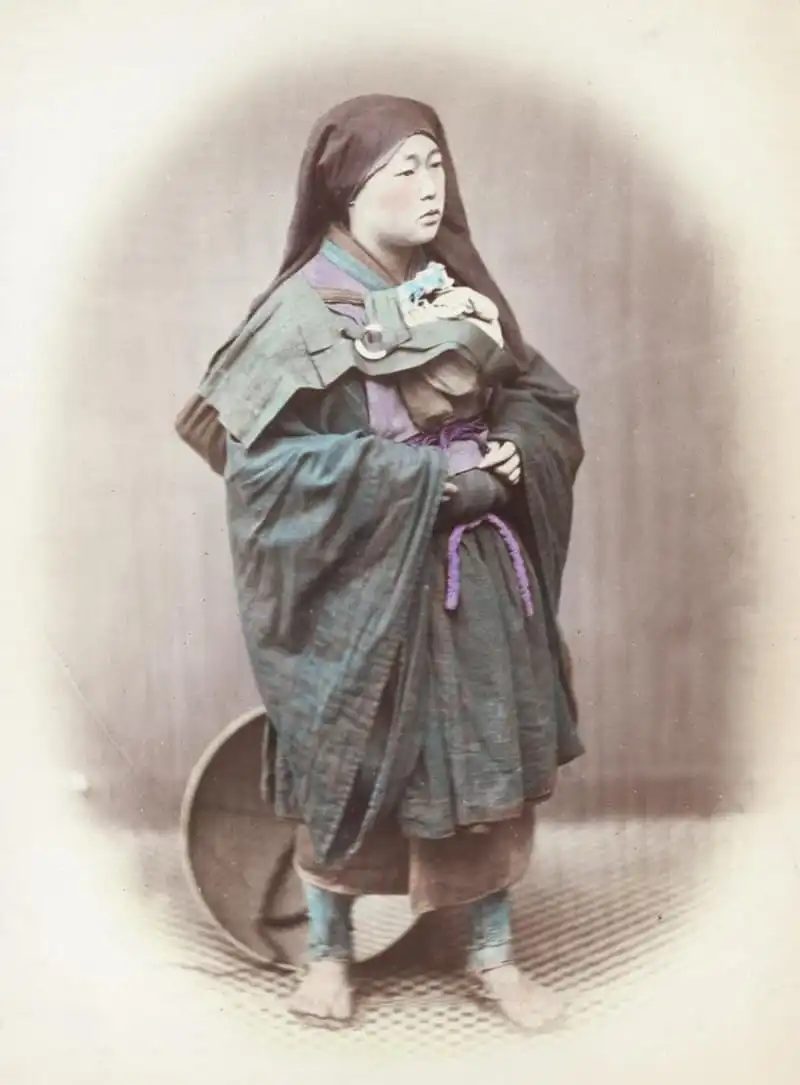 wanderlust-tip-bo-anh-mau-dau-tien-ve-cuoc-song-nhat-ban-ki-19-15