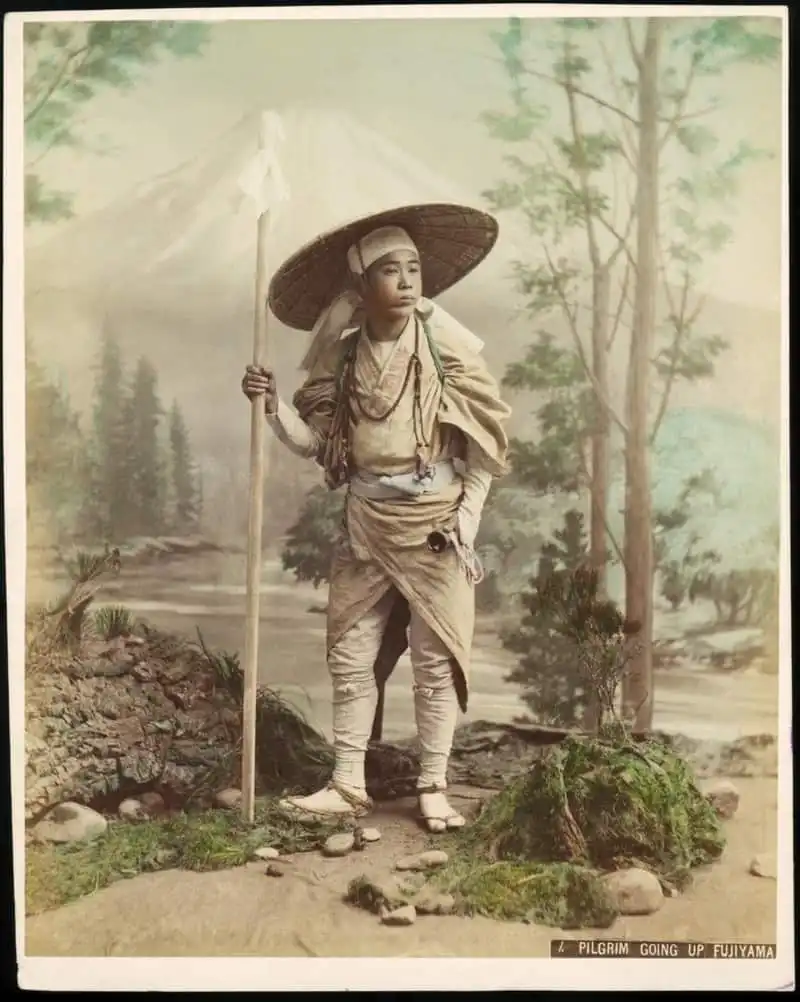 wanderlust-tip-bo-anh-mau-dau-tien-ve-cuoc-song-nhat-ban-ki-19-22