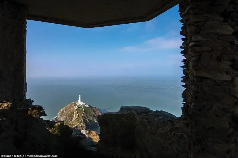 wanderlust-tip-chiem-nguong-bo-anh-tuyet-dep-ve-xu-wales-vung-dat-cua-rong-17