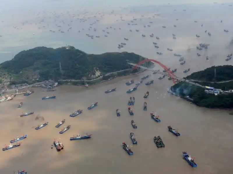 wanderlust-tip-choang-ngop-voi-hinh-anh-trung-quoc-rong-lon-nhin-tu-tren-cao-19