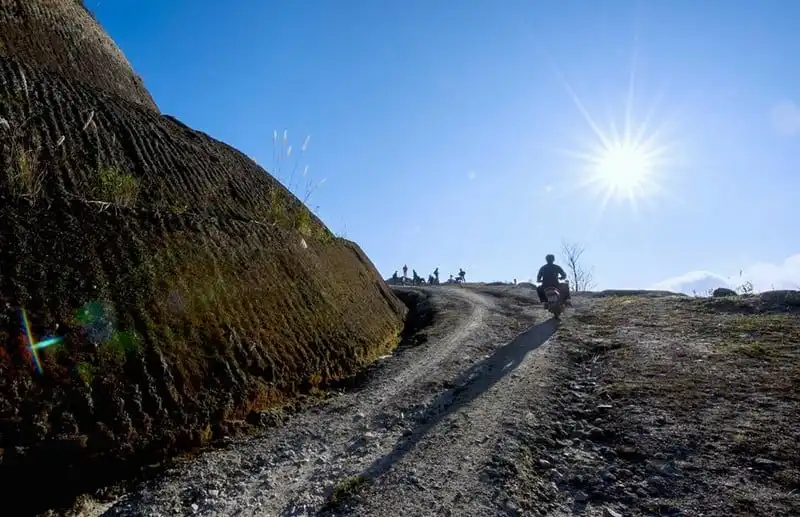 Đến Chiêu Lầu Thi check-in cùng mây trời 6 wanderlust-tip-den-chieu-lau-thi-checkin-cung-may-troi-4