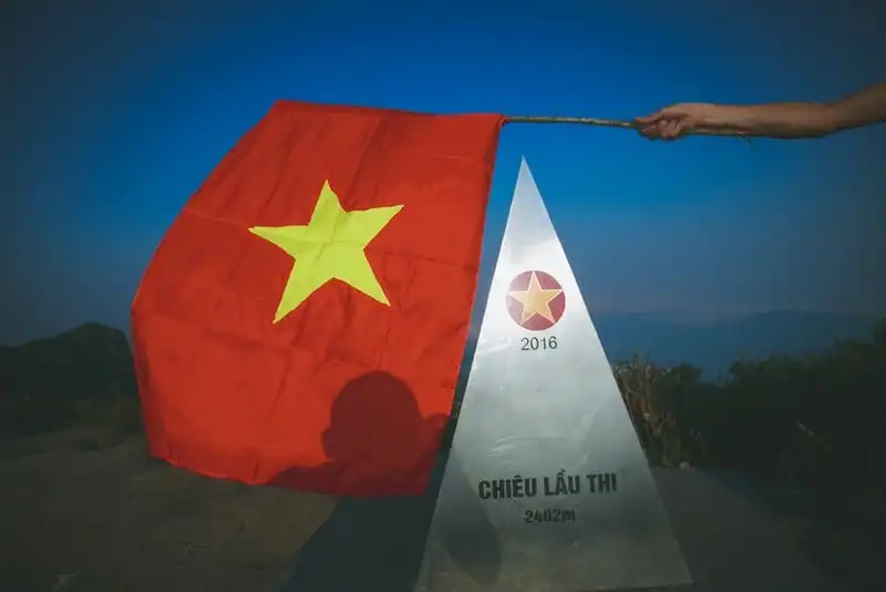 Đến Chiêu Lầu Thi check-in cùng mây trời 7 wanderlust-tip-den-chieu-lau-thi-checkin-cung-may-troi-5