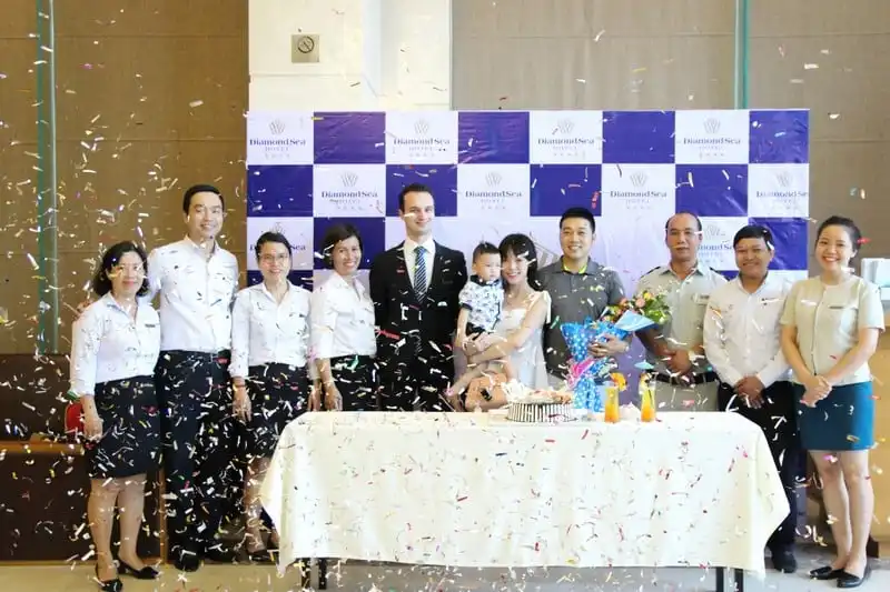 wanderlust-tip-khach-san-diamond-sea-da-nang-don-chao-vi-khach-dac-biet-thu-150000-2