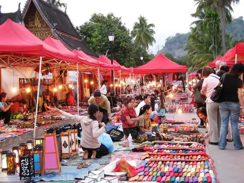 Kinh nghiệm du lịch Luang Prabang, Lào 13 wanderlust-tip-kinh-nghiem-du-lich-luang-prabang-lao-3