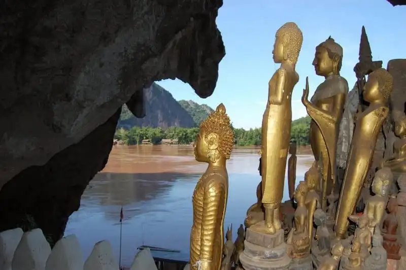Kinh nghiệm du lịch Luang Prabang, Lào 12 wanderlust-tip-kinh-nghiem-du-lich-luang-prabang-lao-6