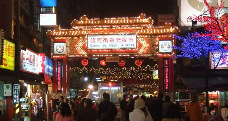 wanderlust-tips-8-diem-tham-quan-hap-dan-o-dai-loan-vao-buoi-toi-2