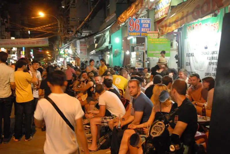 8 điểm tham quan hấp dẫn nhất tại TPHCM vào buổi tối 10 wanderlust-tips-8-diem-tham-quan-khong-the-bo-qua-tai-tphcm-vao-buoi-toi7