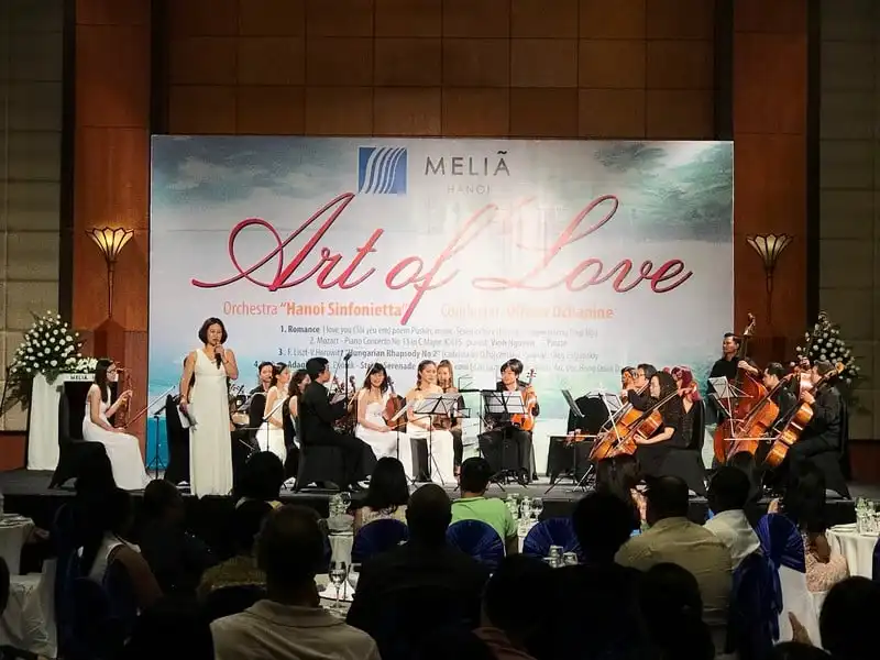 Chương trình hòa nhạc gây quỹ "Nghệ thuật yêu thương" tại Melia Hanoi 6 wanderlust-tips-chuong-trinh-hoa-nhac-gay-quy-nghe-thuat-yeu-thuong-tai-melia-hanoi-1